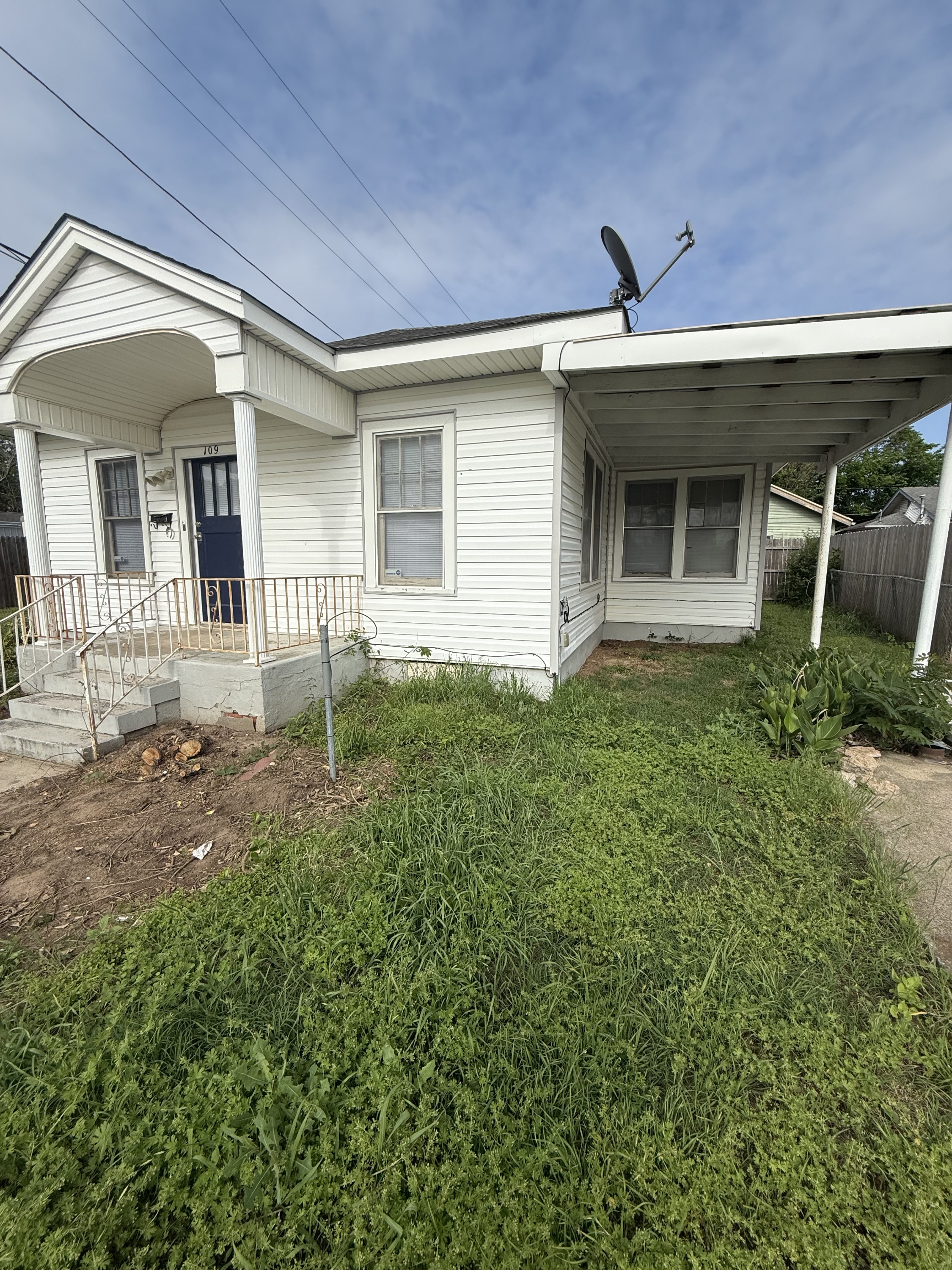 109 North Draper Avenue